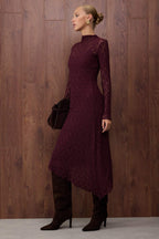 Trendyolmilla Özel Koleksiyon Mürdüm Düz Asimetrik Bodycon/Vücuda Oturan Maxi Örme Dantel Elbise TWOAW26EL00057