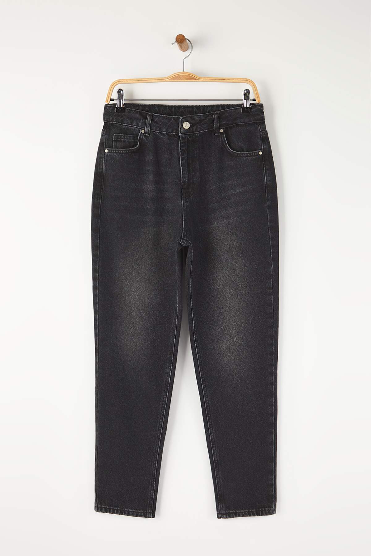 Trendyolmilla Siyah Yüksek Bel Mom %100 pamuk Non-Stretch Jeans TWOAW26JE00159