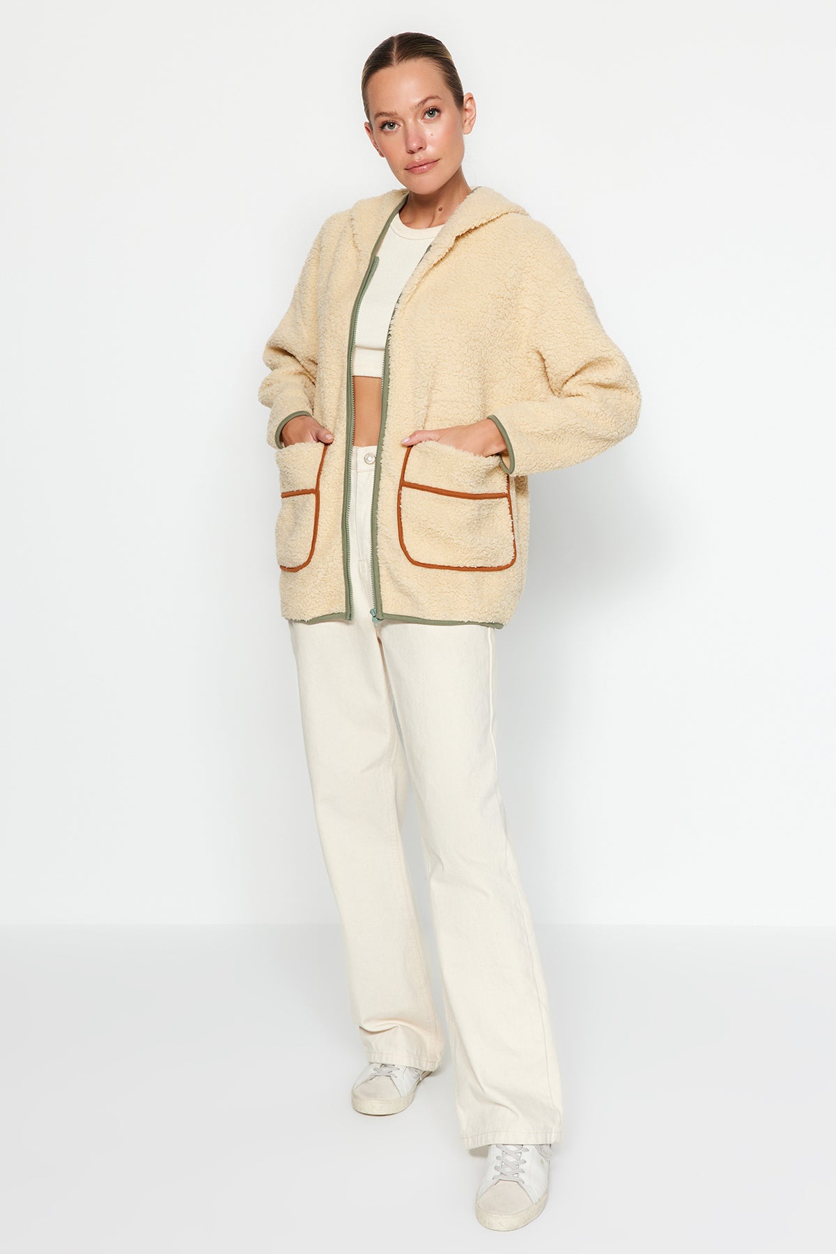 Ekru Kalın Polar Kontrast Biyeli Kapüşonlu Relaxed/Rahat Kalıp Örme Sweatshirt TWOAW24SW00021 Secondary image