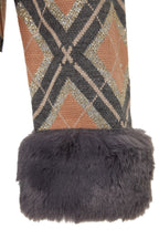 Trendyolmilla Siyah Çıkartılabilir Suni Kürklü Simli Crop Triko Hırka TWOAW24HI00043