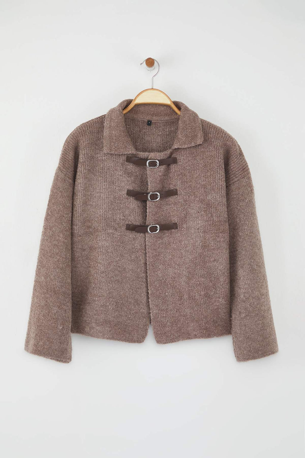 Trendyolmilla Vizon Yumuşak Dokulu Mont Görünümlü Triko Hırka TWOAW25HI00100