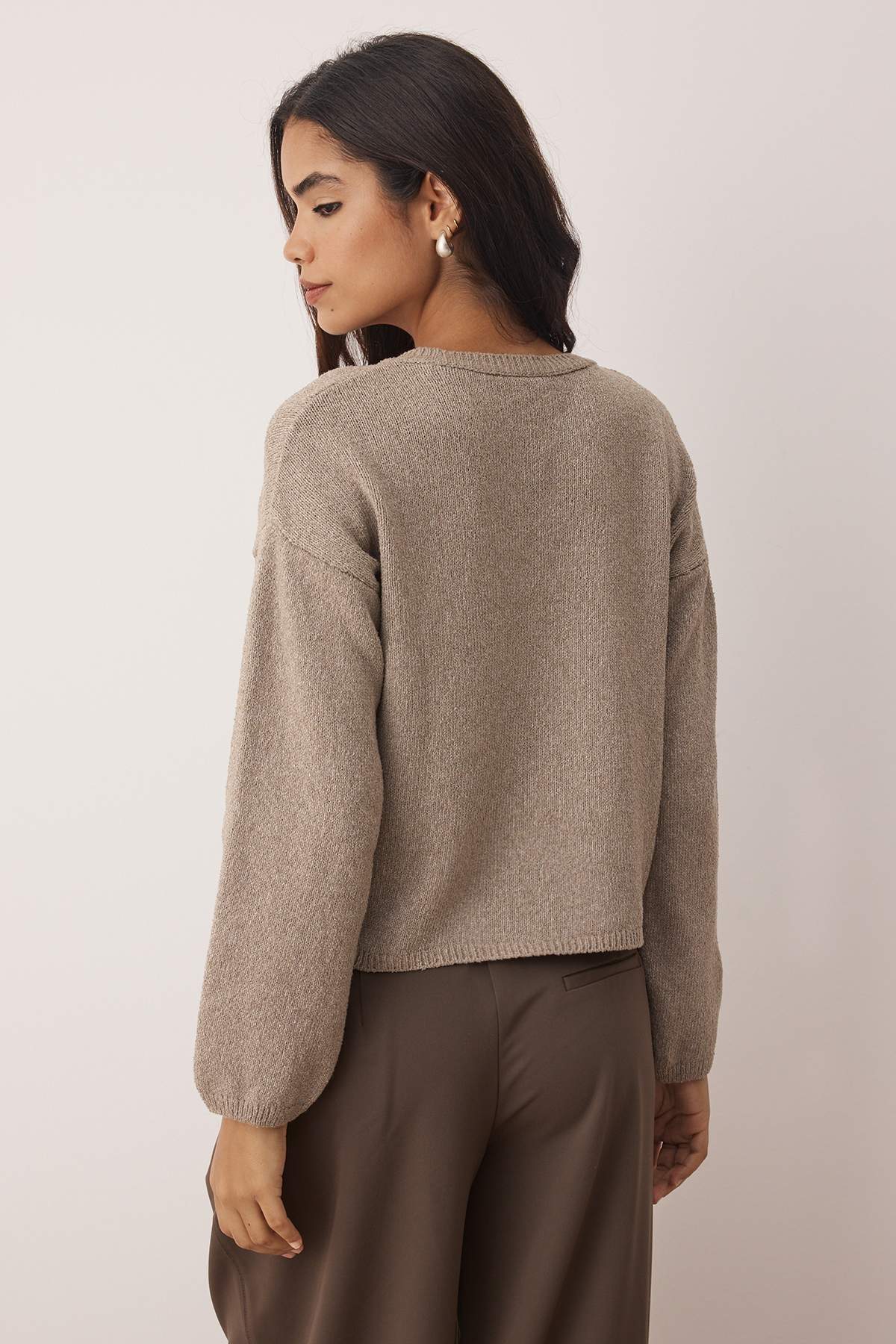 Trendyolmilla More Sustainable Taş Pamuklu Geniş Kalıp Basic Triko Kazak TWOAW26KZ00107