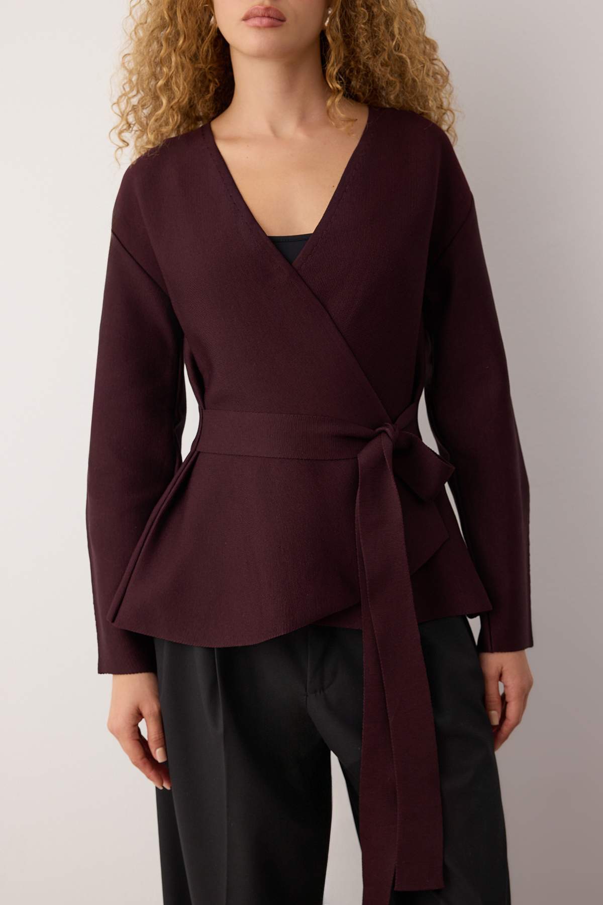 Trendyolmilla Bordo Kruvaze Bağlama Detaylı Triko Hırka TWOAW26HI00241