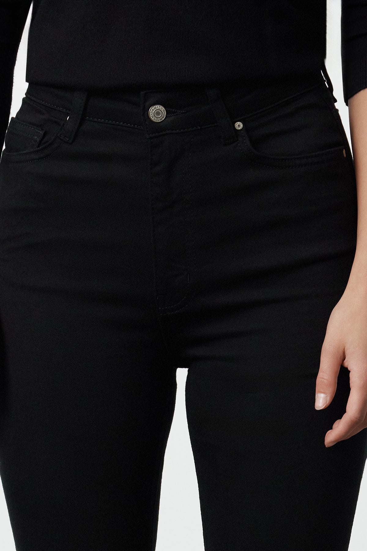 Solmayan Siyah Toparlayıcı Yüksek Bel Ekstra Esnek Flare Esnek Jeans TWOAW23JE00250