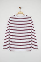 Trendyolmilla Beyaz Çizgili Oversize/Geniş Kesim Bisiklet Yaka İnce Örme Sweatshirt TWOAW23SW00326