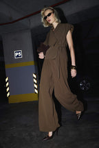 Trendyolmilla EXCLUSIVE Siyah Çift Pilili Dökümlü Kumaş Extra Wide Leg Geniş Paça Pantolon TWOAW26PL00122