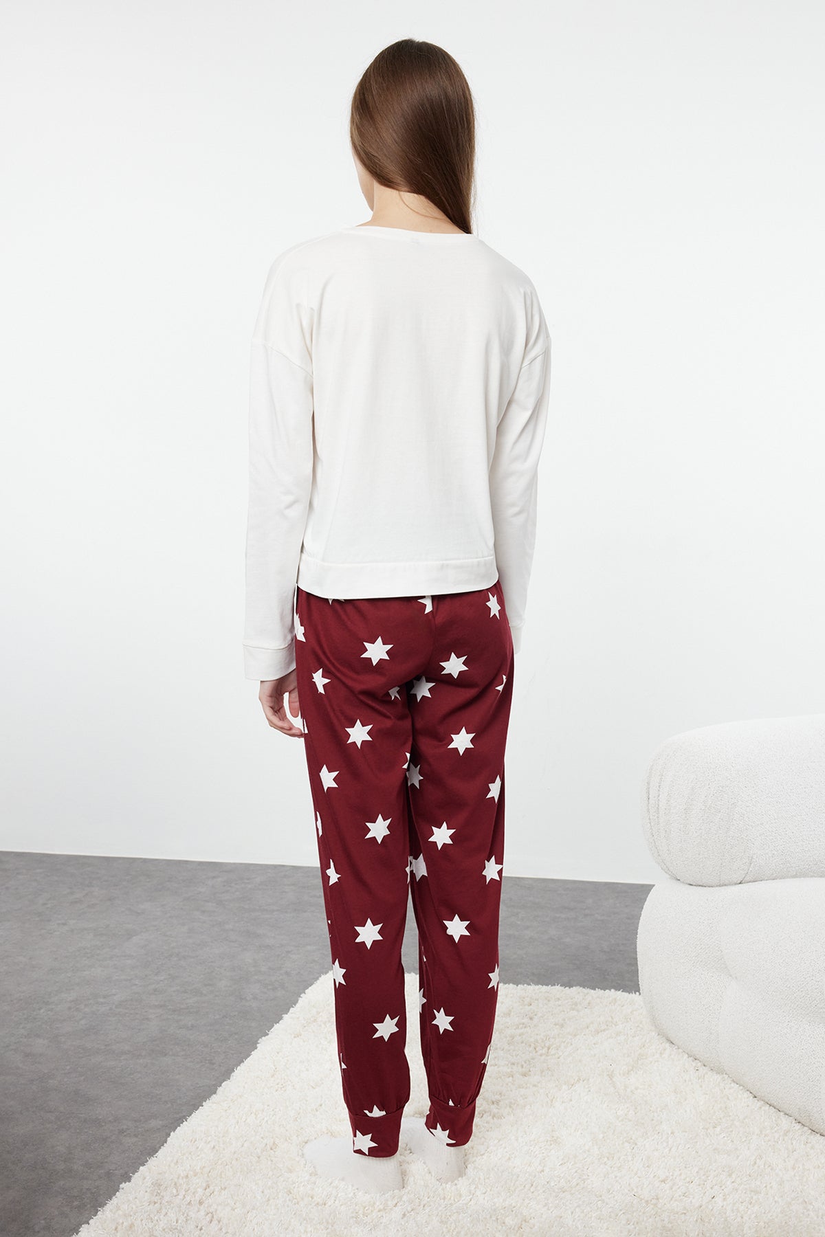 Trendyolmilla Beyaz %100 Pamuklu Yıldız Desenli Örme Pijama Takımı THMAW21PT0241