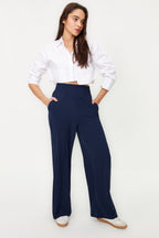 Trendyolmilla Lacivert Wide Leg/Geniş Paça Beli Lastikli Dokuma Pantolon TWOSS22PL00024
