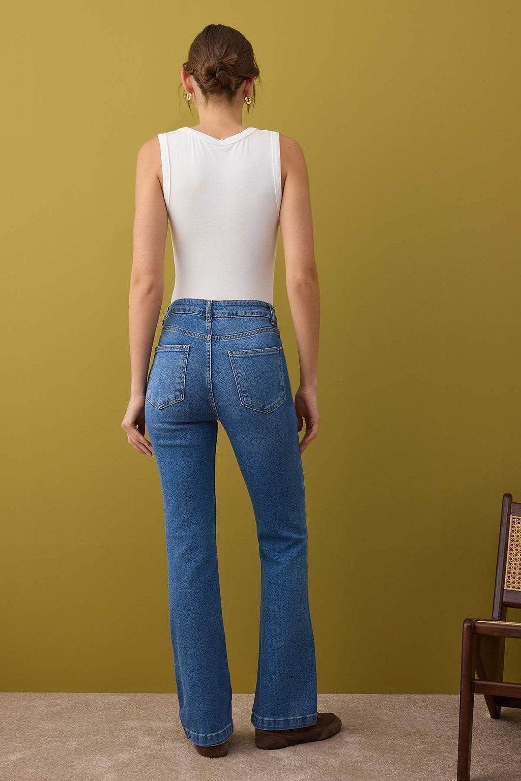 Trendyolmilla Mavi Yüksek Bel Comfort/Esnek İspanyol Paça Flare Jeans TWOAW26JE00047