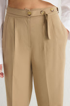 Trendyolmilla Bej Straight/Düz Kesim Kemer Detaylı Dokuma Pantolon TWOSS24PL00023