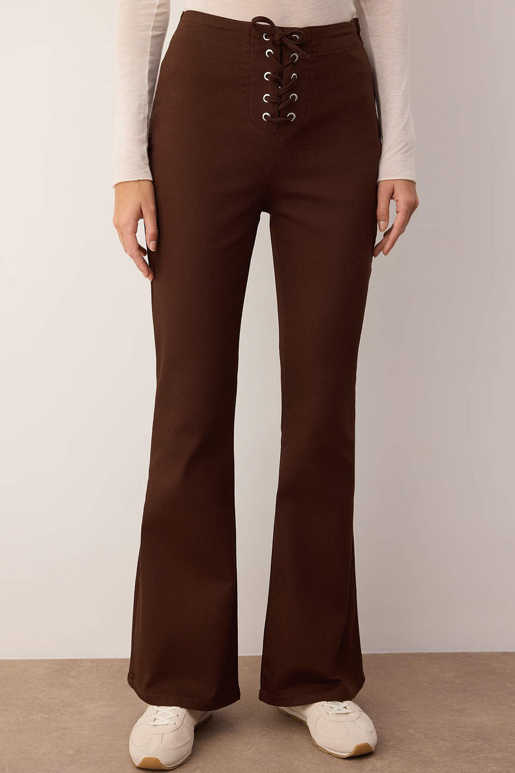 Trendyolmilla Haki Flare Kalıp Bağlama Detaylı Bootcut Gabardin Pantolon TWOAW26PL00064