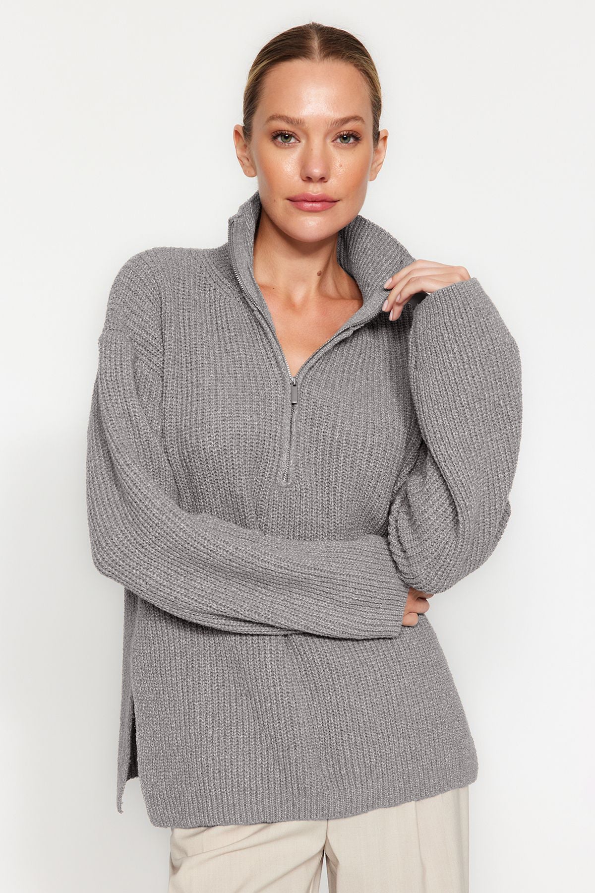 Trendyolmilla More Sustainable Ekru Triko Kazak TWOAW24KZ01119