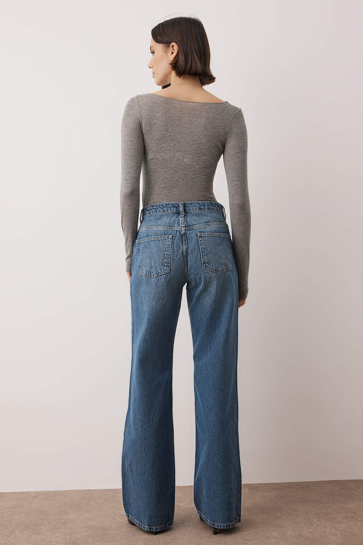 Trendyolmilla Mavi*001 Normal Bel Geniş Paça Wide Leg Jeans TWOAW26JE00078