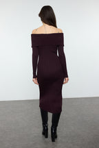 Trendyolmilla Kahverengi Midi Triko Basic Carmen Yaka Elbise TWOAW25EL00033