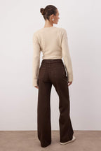Trendyolmilla Koyu Mavi Yüksek Bel Kemer Detaylı Wide Leg Geniş Paça %100 Pamuk Non-Stretch Jeans TWOAW26JE00164