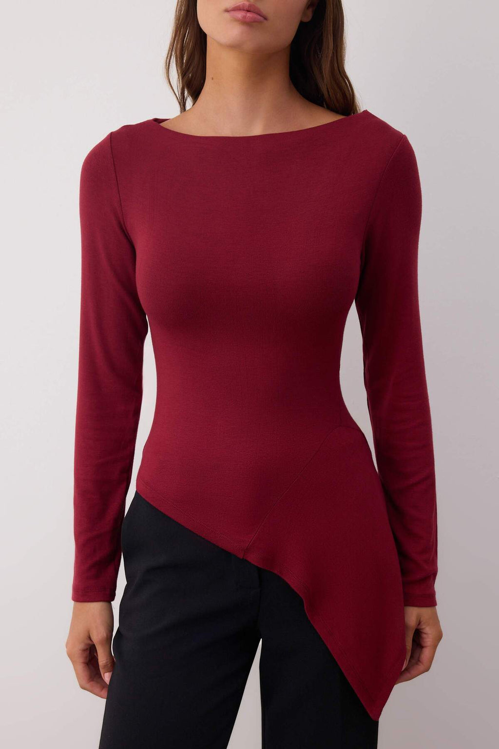 Trendyolmilla Bordo Viskon/Yumuşak Kumaşlı Asimetrik Esnek Örme Bluz TWOAW25BZ00233