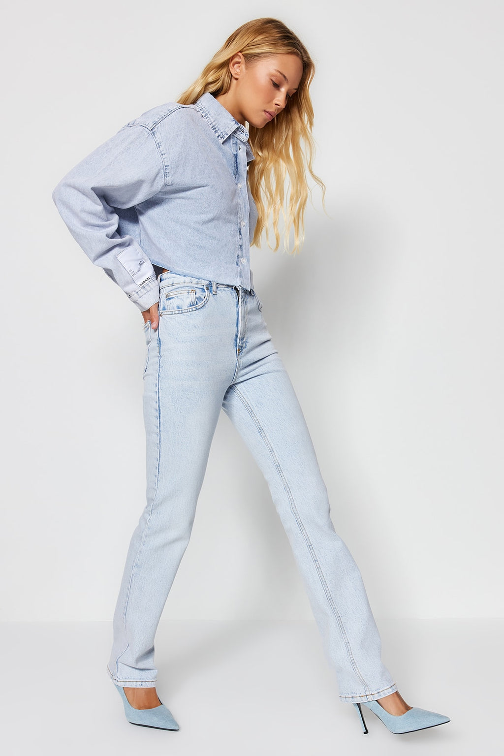 Trendyolmilla Antrasit Yüksek Bel Comfort/Esnek Bootcut Jeans TWOAW23JE00657