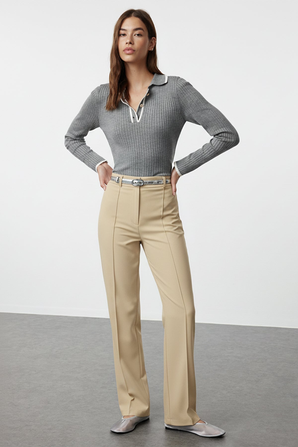 Trendyolmilla Vizon Straight/Düz Kesim Yüksek Bel Nervür Dikişli Dokuma Pantolon TWOSS21PL0093