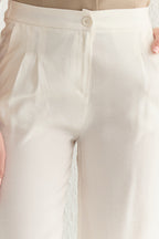 Trendyolmilla Bej Yumuşak Tuşeli Wide Leg/Geniş Paça Dokuma Pantolon TWOSS25PL00004