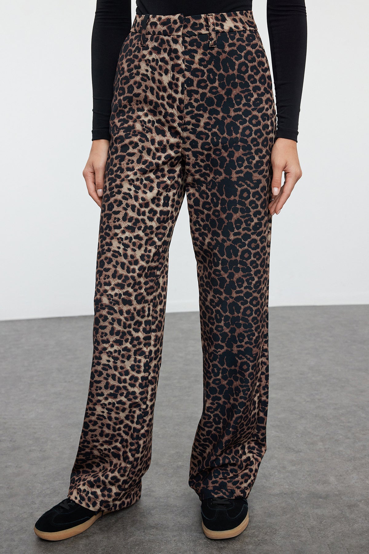 Kahverengi Leopar Desenli Straigth/Düz Kesim Dokuma Kumaş Pantolon TWOAW25PL00030
