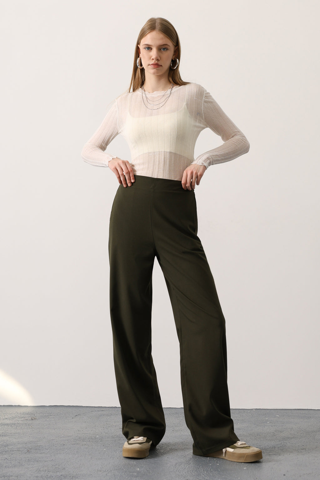 Haki Beli Lastikli Wide Leg/Geniş Paça Pantolon TWOAW26PL00132