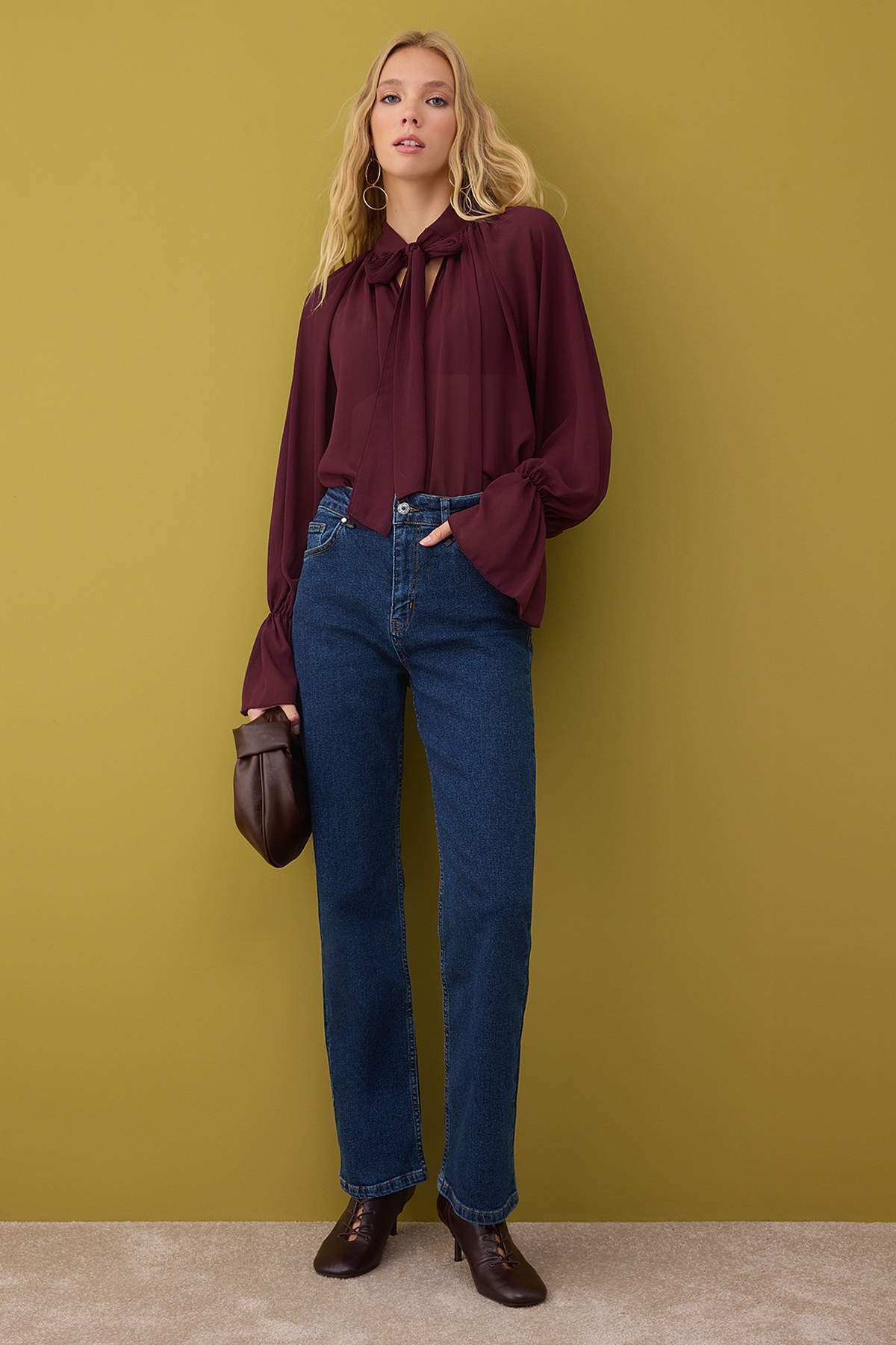 Koyu Mavi Yüksek Bel Comfort/Esnek/Rahat Straight Düz Kesim Boru Paça Jeans TWOAW26JE00062 Main image