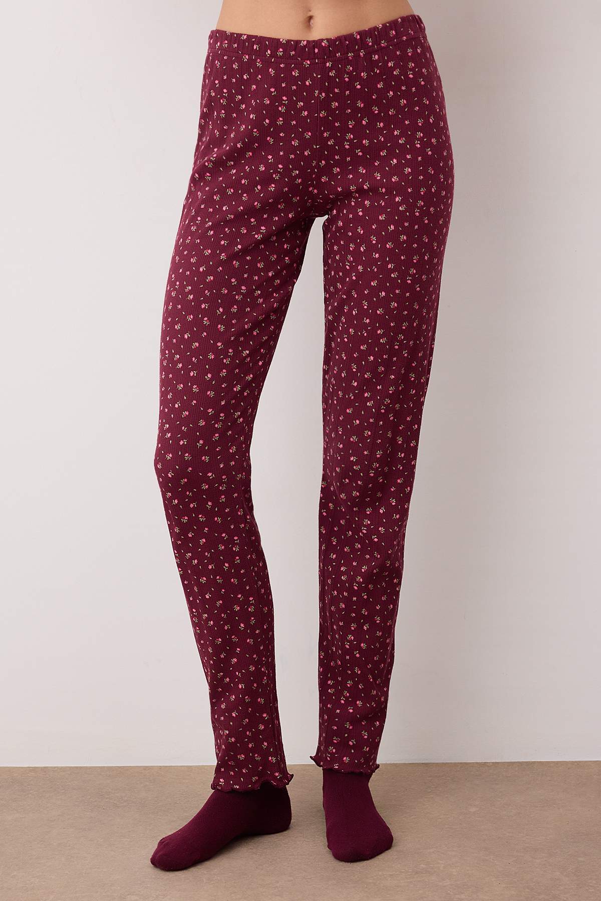 Trendyolmilla Bordo %100 Pamuklu Çiçekli Kurdele/Fiyonklu Fitilli/Pointel Örme Pijama Takımı THMAW26PT00070