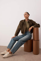 Trendyolmilla Açık Mavi Yüksek Bel YENİ MOM %100 Pamuk Non-Stretch Jeans TWOAW26JE00273