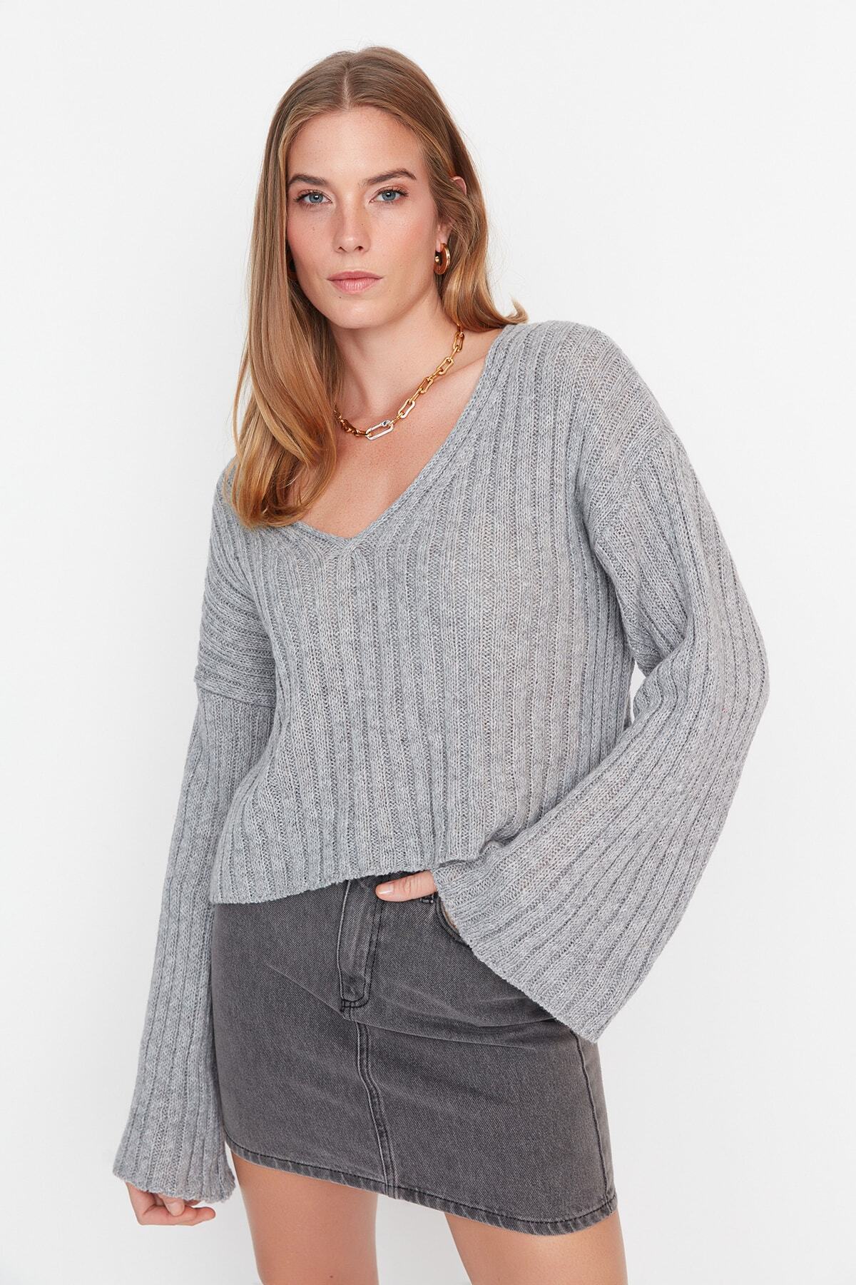 Trendyolmilla Koyu Mavi Merserize Görünümlü Yünlü Geniş Kalıp Basic Triko Kazak TWOAW23KZ01844