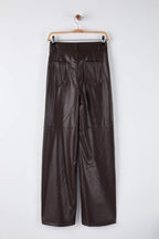 Trendyolmilla Kahverengi Relaxed/Rahat Straight/Boru Paça Dikiş Detaylı Örme Deri Pantolon TWOAW25PL00068