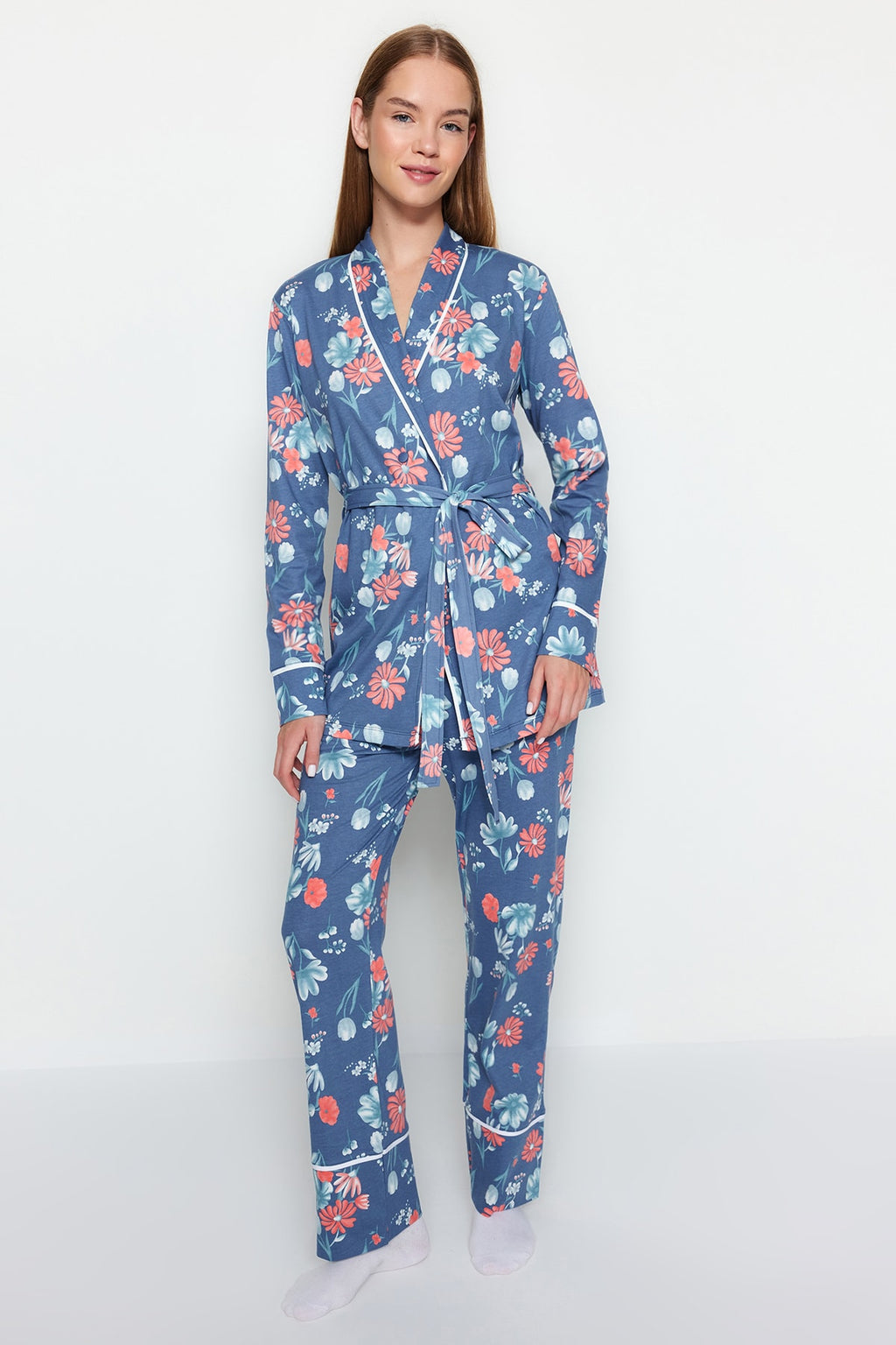 Mavi %100 Pamuklu Çiçek Desenli Kruvaze Gömlek-Pantolon Örme Pijama Takımı THMAW21PT0584