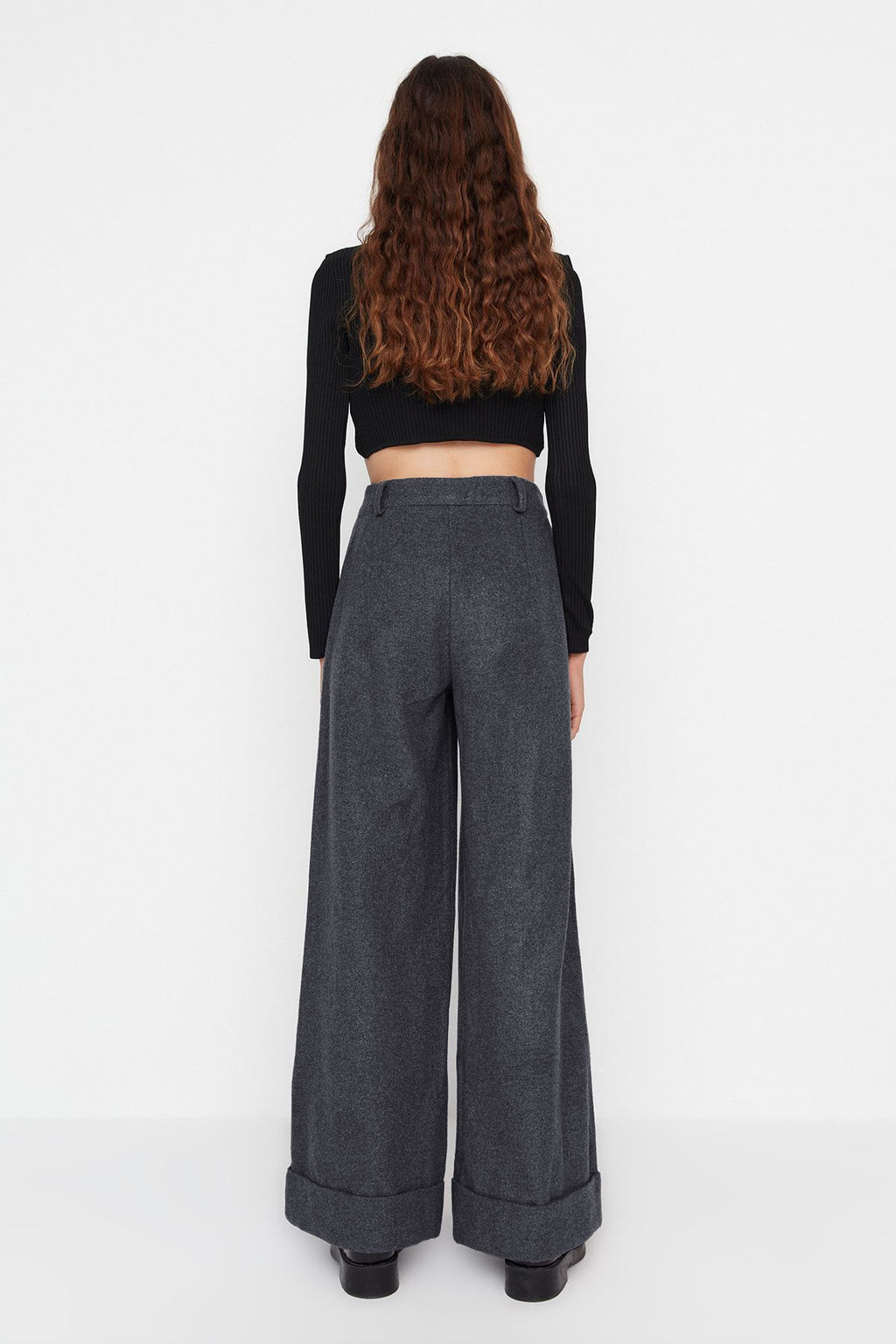 Trendyolmilla Siyah Wide Leg/Geniş Paça Yüksek Bel Dokuma  Pantolon TWOAW23PL00302