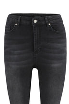 Trendyolmilla Gece Mavisi Vücudu Saran Yüksek Bel Ekstra Esnek Skinny Jeans TWOSS23JE00080