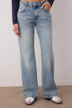 Trendyolmilla Mavi Düşük Bel Geniş Paça Wide Leg %100 Pamuk Non-Stretch Jeans TWOAW26JE00075