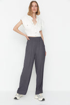 Trendyolmilla Lacivert Wide Leg/Geniş Paça Beli Lastikli Dokuma Pantolon TWOSS22PL00024