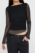 Trendyolmilla Ekru Soyut Animal Kayık Yaka Asimetrik Detaylı Fitted/vücuda Oturan Örme Bluz TWOAW26BZ00128