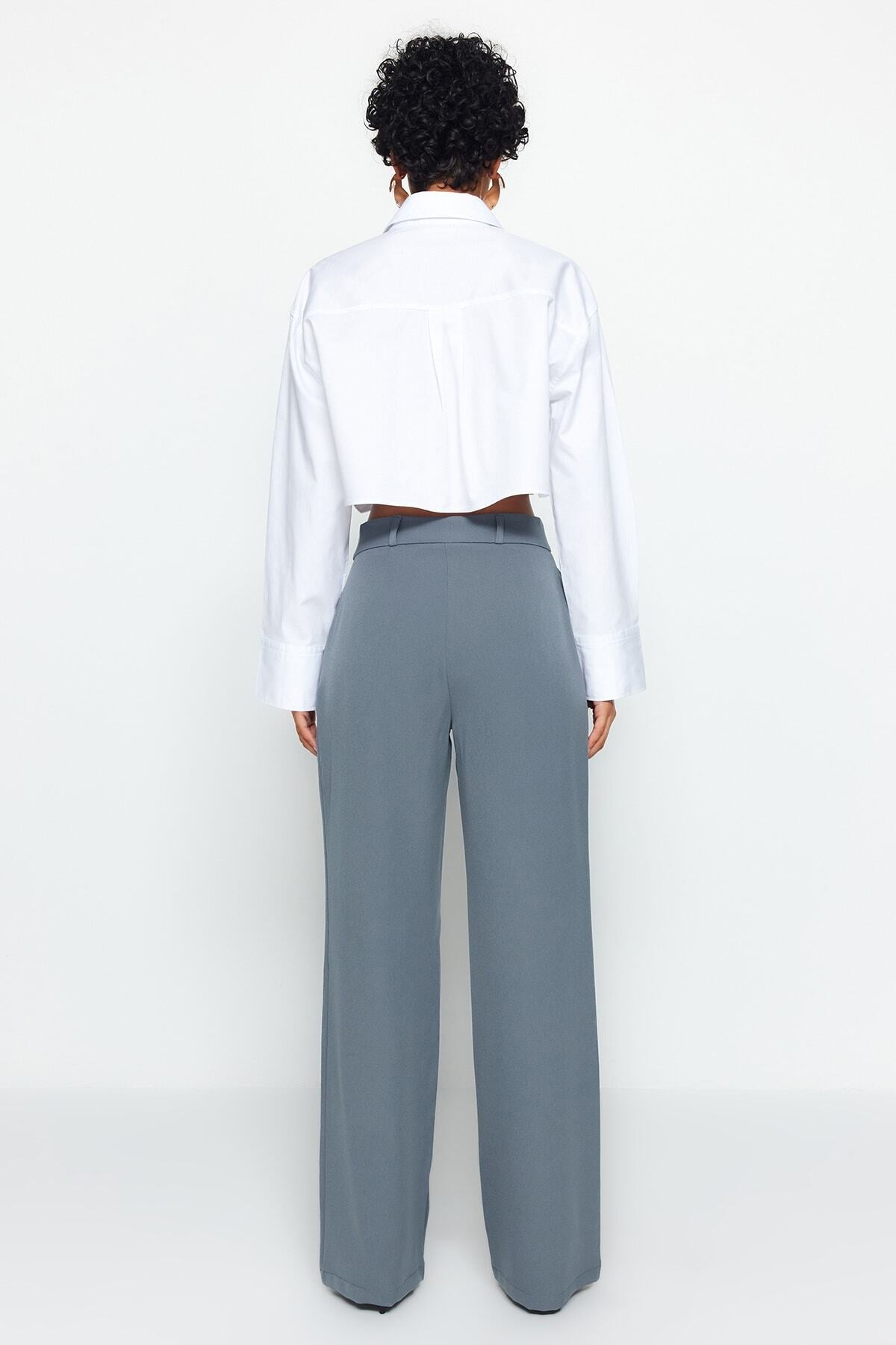 Trendyolmilla Ekru Yüksek Bel Wide Leg/Geniş Paça Pilili Dokuma Kumaş Pantolon TWOAW21PL0076