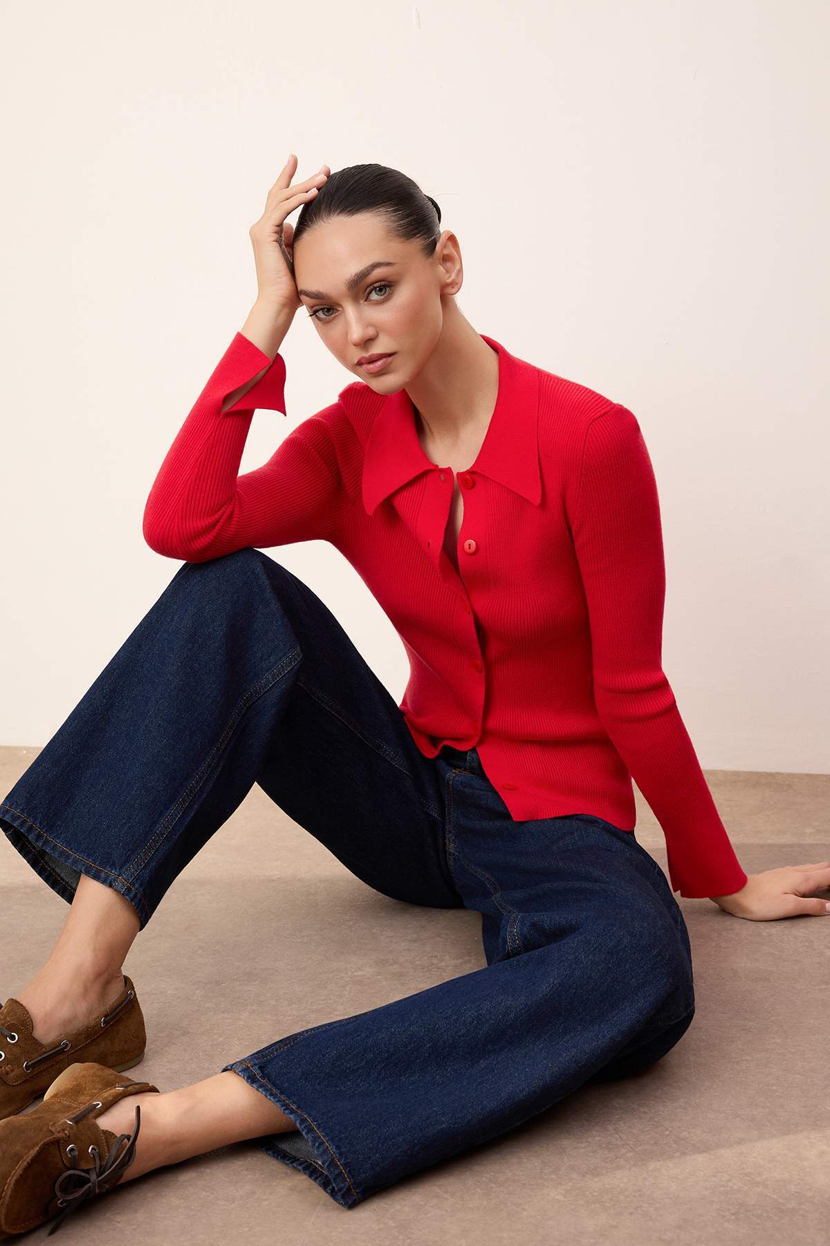 Trendyolmilla Wardrobe Essentials Kırmızı Premium İplik Polo Yaka Triko Hırka | TWOAW26HI00225 Secondary image