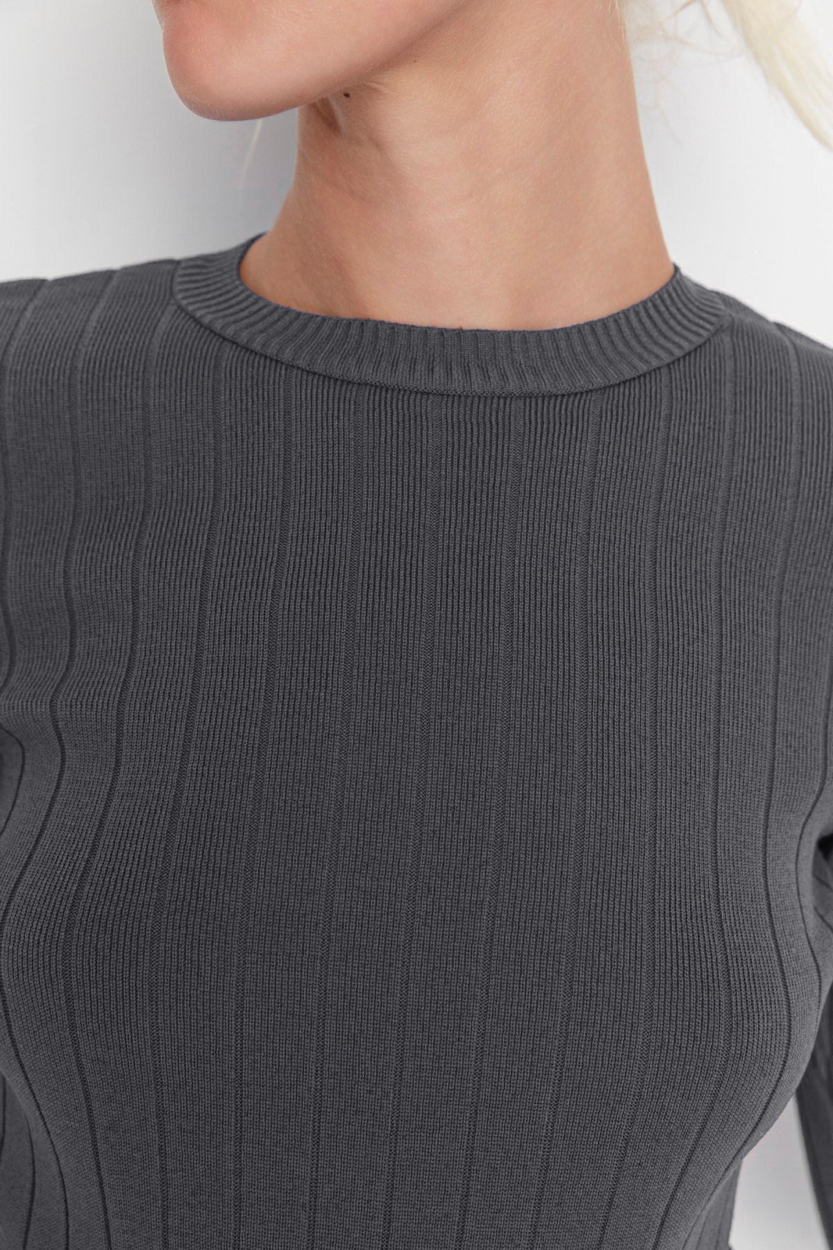 Trendyolmilla Kahverengi Basic Bisiklet Yaka Triko Kazak TWOAW23KZ01249