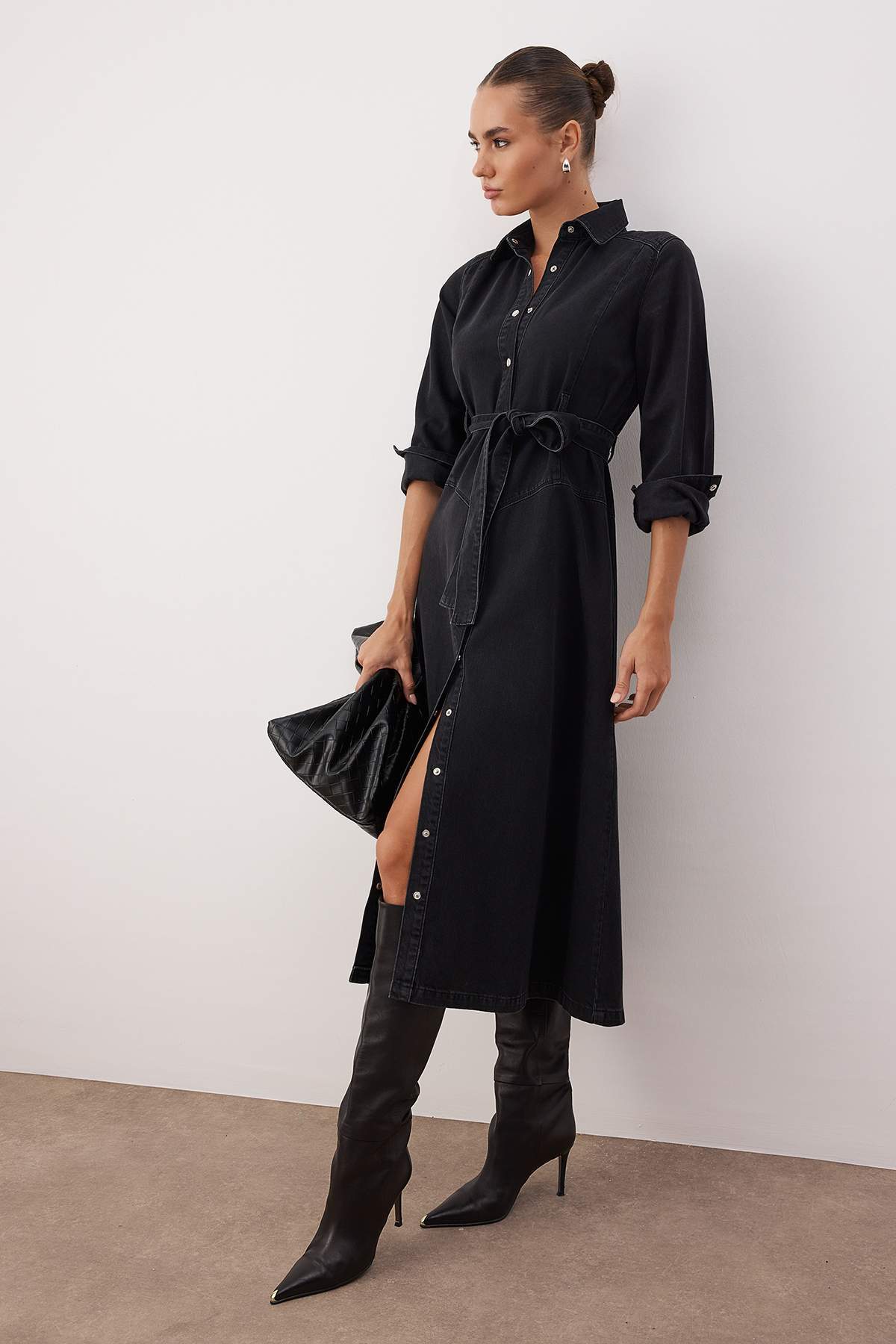 Trendyolmilla Mavi Kemer Detaylı Maxi Denim Elbise TWOAW26EL00044
