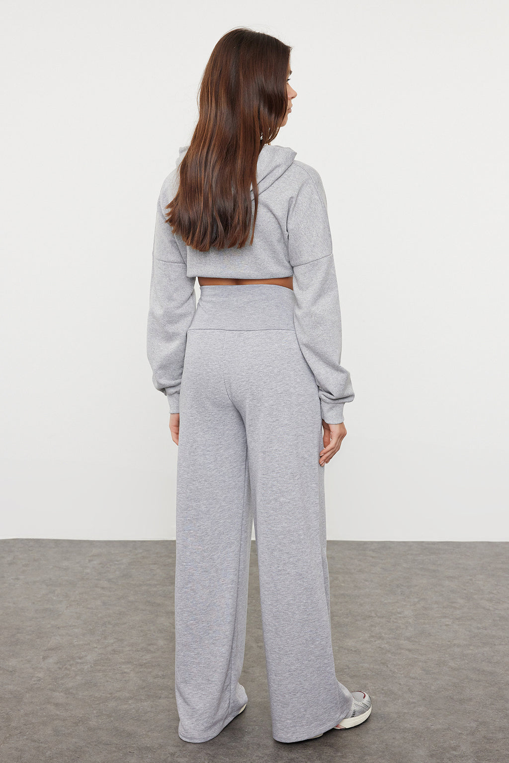 Trendyolmilla Antrasit Ince Ekstra Yüksek Bel Wide Leg/Geniş Kesim Pantolon TWOAW25PL00026