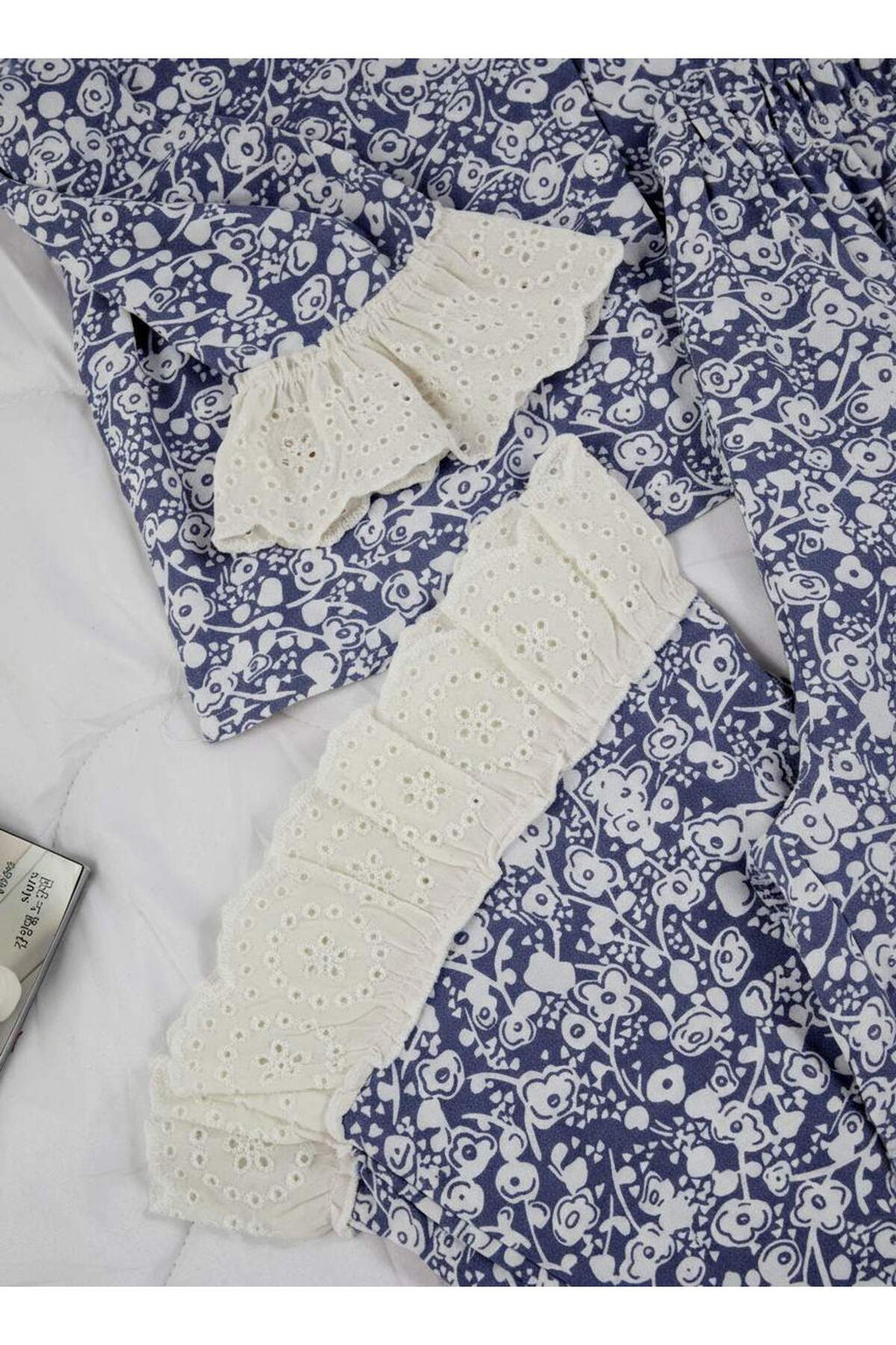 Trendyolmilla Mavi Çiçekli Viskon Dokuma Pijama Takımı THMAW26PT00185
