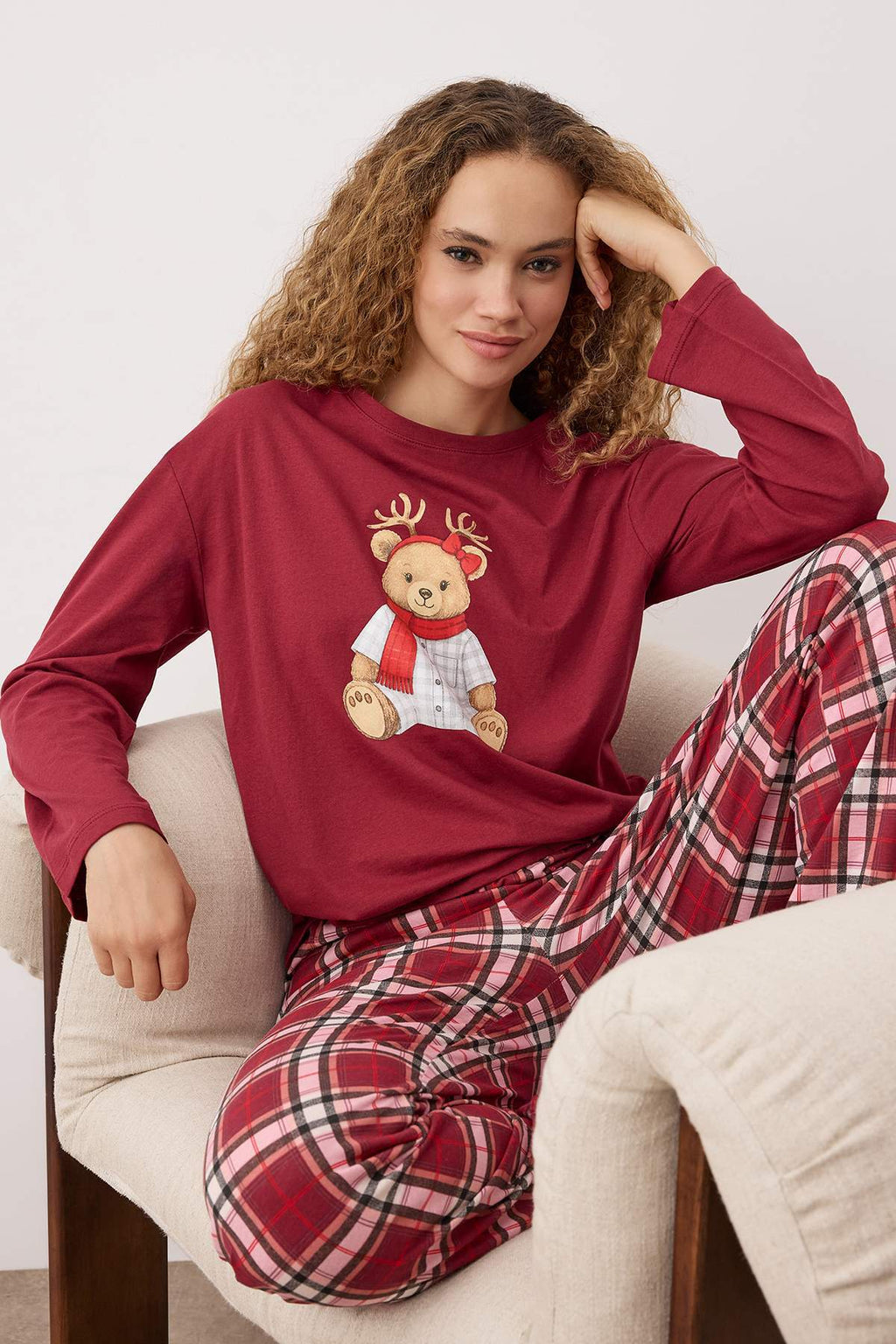 Kadın Couple/Çift Bordo %100 Pamuklu Yılbaşı Temalı Ekoseli Örme Pijama Takımı THMAW26PT00170