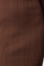 Trendyolmilla Kahverengi Midi Triko Basic Carmen Yaka Elbise TWOAW25EL00033