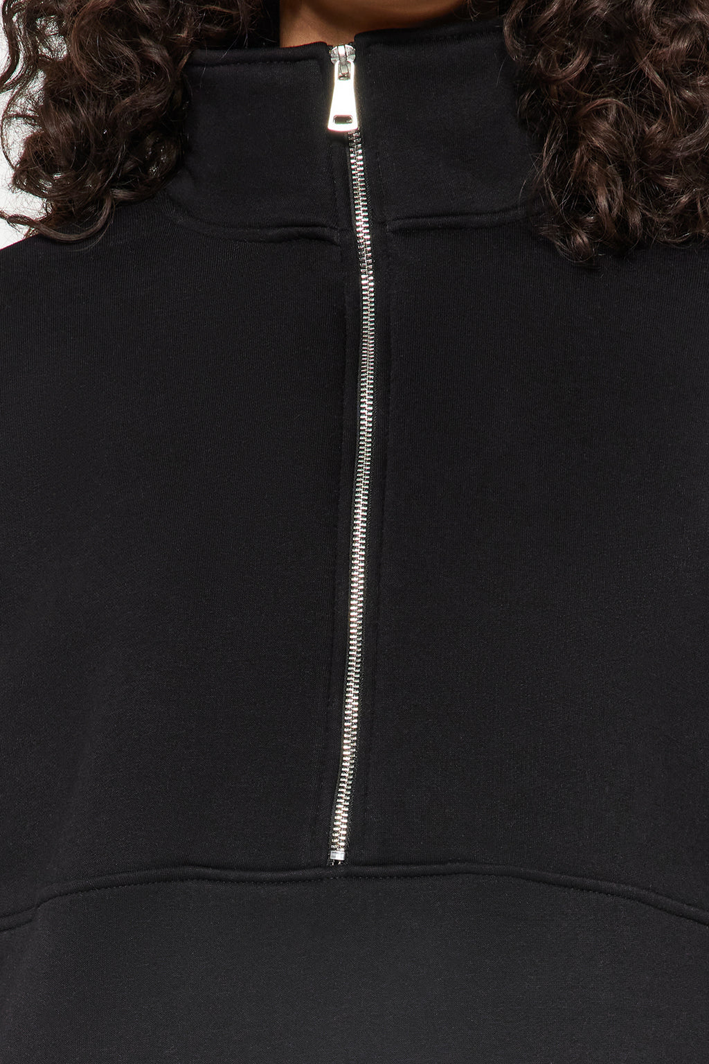 Siyah Oversize/Geniş Kalıp Yarım Fermuarlı Kalın İçi Polarlı Örme Sweatshirt TWOAW24SW00416
