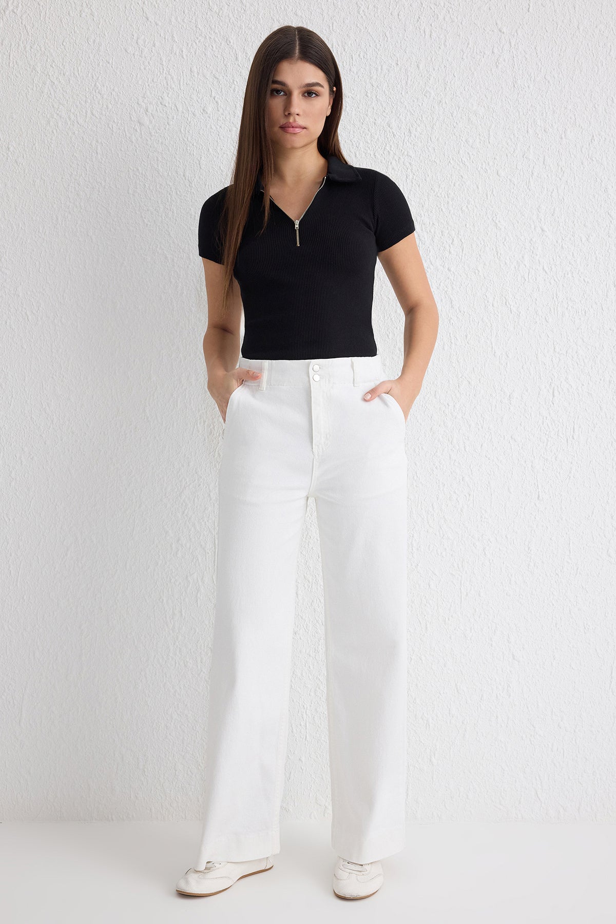 Trendyolmilla Pembe Düğme Detaylı Yüksek Bel Comfort/Esnek Wide Leg Jeans TWOSS25JE00183