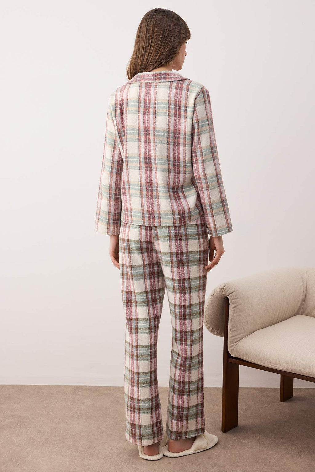 Trendyolmilla Çok Renkli Pamuklu Ekoseli Kışlık Kalın Flanel Dokuma Pijama Takımı THMAW26PT00175