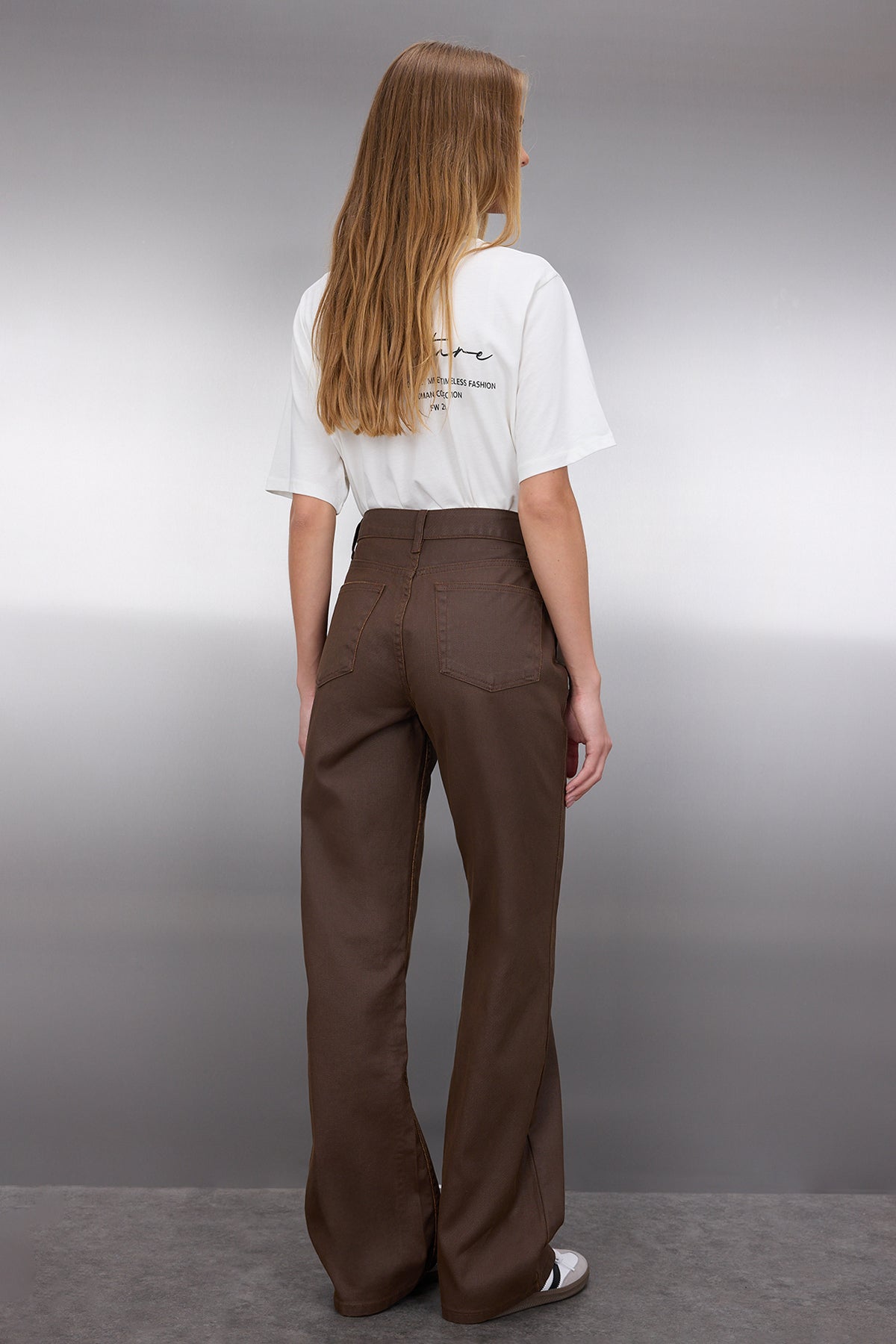 Kahverengi Kaplamalı Yüksek Bel Wide Leg Jeans TWOAW25JE00233