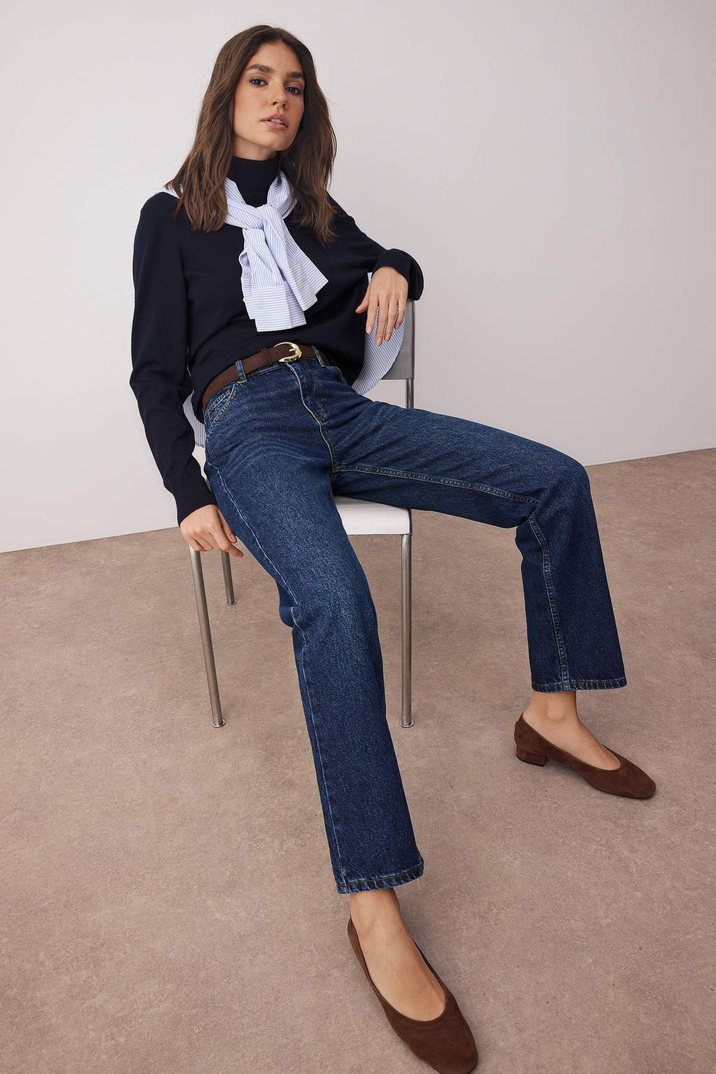 Trendyolmilla Açık Mavi Yüksek Bel Rahat Straight Düz Kesim Boru Paça Jeans TWOAW26JE00063