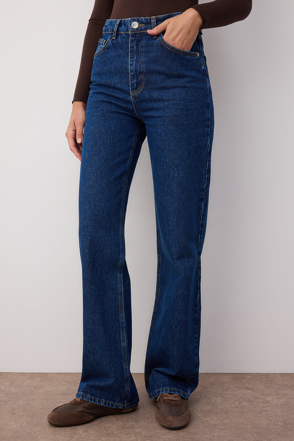 Trendyolmilla Koyu Mavi Yüksek Bel Wide Leg Geniş Paça %100 Pamuk Non-Stretch Jeans TWOSS23JE00068